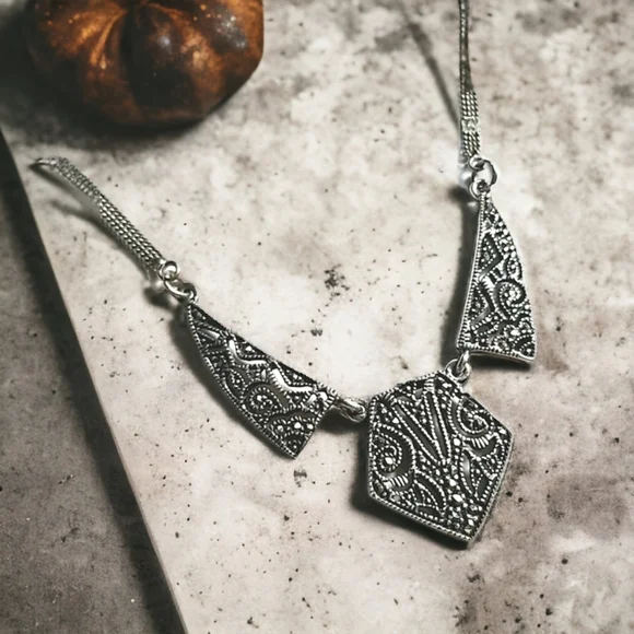 Vintage Art Deco 1920s Marcasite Sterling Silver Pendant Necklace - Picture 1 of 16